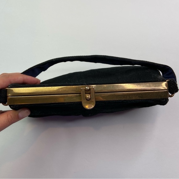 Vintage small black hand bag - Picture 2 of 5